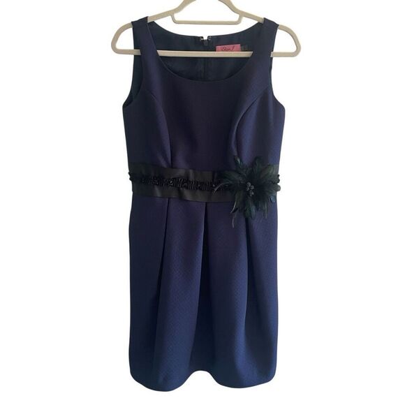 Eliza J Navy Blue Short Cocktail Dress Women’s Sz 10P Feather Accent Sleeveless - Picture 1 of 5